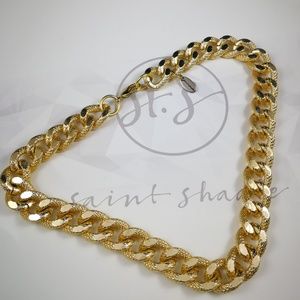 Handmade: thick gold chain necklace